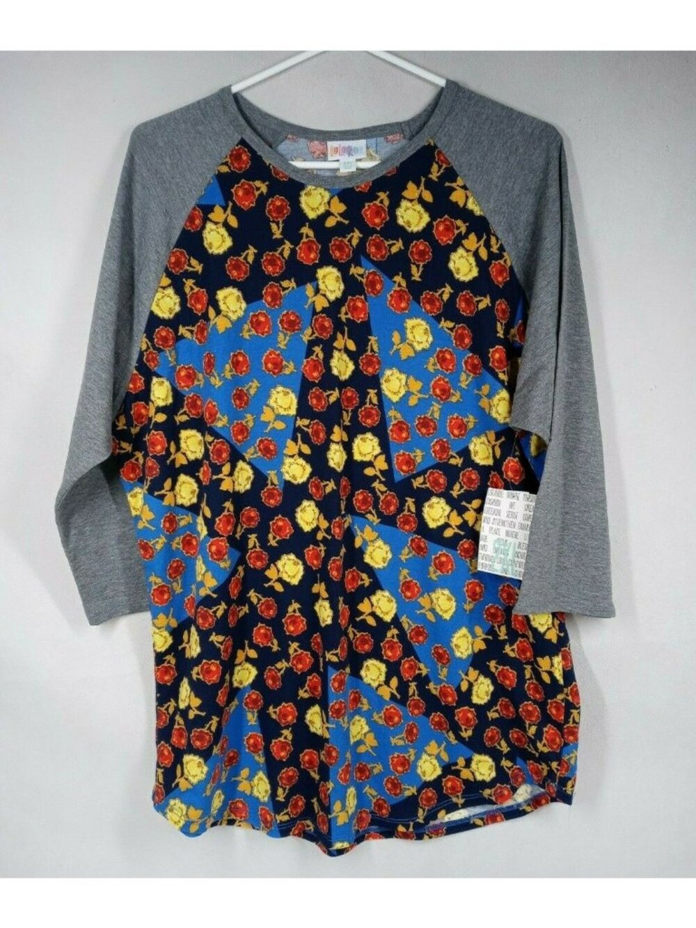NWT LulaRoe Randy Geometric & Roses Design With Gray Sleeves Size 2XL